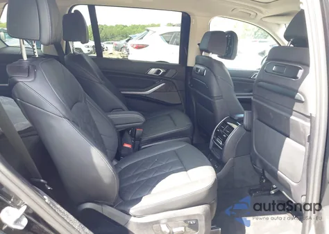 2023 BMW X7 xDrive40I из США, поврежденный, VIN 5UX23EM01P9R02975